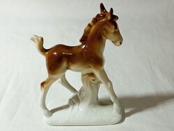 Porcelán csikó ló 9980 Foreign 9x4x13cm