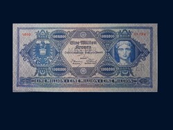 1924 A LEGJOBBAN VÁRT  1.000.000 Korona bankjegye - nagyon szép replikában!