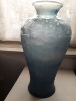 Nagy szürkéskék üveg szép formájú padlóváza 50x28 cm.