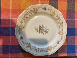 Csehszlovák porcelán étkészlet, tanyérok,  leveses tál, szószos tál csészék