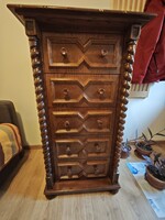 Szép állapotú, ötfiókos koloniál komód eladó