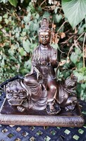 Guanyin szobor – Az irgalom Istennője sárkányon