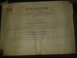 1942 filozófiai doktori diploma, henger tartóban..