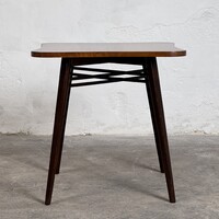 J. Halabala dohányzóasztal retro asztal