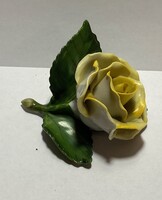 Herendi sárga rózsaszál