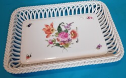 Herendi fonott kosár kínáló tál virágcsokor mintával