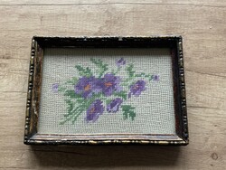 Gobelin virágos kép, üvegezett fa keretben, 18x12.5cm