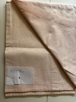 Vintage rózsaszín damaszt párnahuzat – elegáns klasszikus darab – 85 × 74 cm