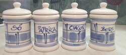 Fűszertartók