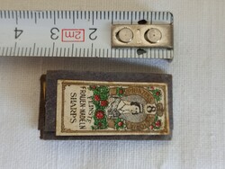 Varrótű 01 - Prinzess Victoria No.8 Feinste Frauen-Nadeln legfinomabb női tűk aranyozott szem antik