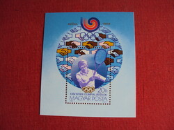 Magyar postatiszta blokkok egységárba eladók.-28