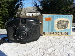 Régi , retró szovjet Skolnyik analóg fényképezőgép