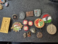 Kitüntetés kitűző