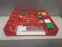 Retro kémia és fizika iskolai készletek