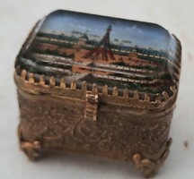 1889 Párizs Világkiállítás Eiffel torony megnyitására-  üvegtetejű réz szelence - gyűrűtartó