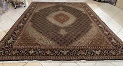 4073 ÁLOMSZÉP Mahi Tabríz mintás Kézi Gyapjú Perzsa Szőnyeg 250X340CM