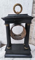 Antik Biedermeier Empire kandalló óra doboz tok, Fa oszlopok 4db réz díszes végződés dekoráció