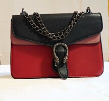 Meseszép és divatos retikül