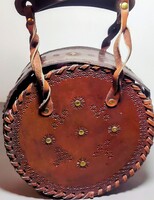 Kézzel készített iparművészeti, kerek bőr táska 1960 ALKUDHATÓ