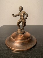 Katonás réz dísz,pohár fedő