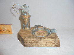 Régi réz-fa bányász lámpás hamutál, hamutartó