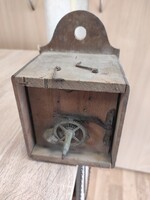 Antik fali óra hiányos alkatrésznek