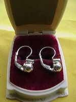 Felnőtt ezüst button fülbevaló