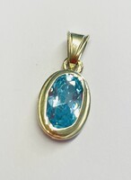 Ovális arany medál