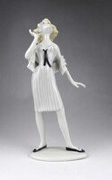 1X004 Unterweissbach K. Steiner fiatal nő porcelán figura 24 cm