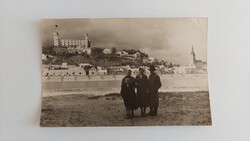 Régi képeslap Pozsony 1930 körül