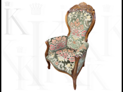 Kényelmes, csinos neobarokk stílfotel