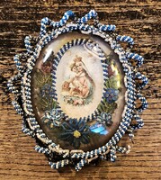 Kézműves apáca munka, zárdamunka, kézműves szentkép: antik gyöngykeretes ritkaság az 1900-as évek el