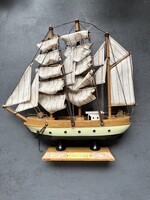 Endeavour vitorlás hajó modell