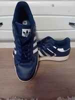 Adidas sportcipő