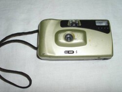 Régi Goldline Delta-CF típusú, 35 mm-es filmes fényképezőgép