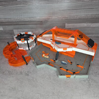 Hexbug versenypálya 3 db bogárral, építhető toronnyal