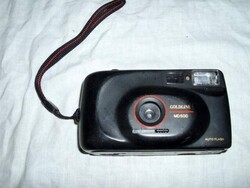 Régi Goldline MD500 típusú, 35 mm-es filmes kompakt fényképezőgép.