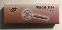 Nagyitó. Magnifer 36. 36 mm átmérőjű fémnyeles üvegnagyító 28 mm-es lencsével.
