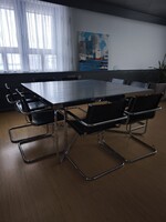 Eredeti FASEM (Italy) Bauhaus Étkezőgarnitúra – 8 db Jelzett Bőr Szék + Asztal eladó!!!