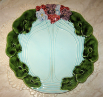 TAVASZI AKCIÓ! ANTIK KÖRMÖCBÁNYAI SZECESSZIÓS TÁNYÉR VIRÁG MOTÍVUMMAL 32 cm