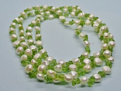 Nagyon szép régi valódi gyöngy és peridot nyaklánc 115cm