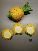 Ananasz pohar alatet es szalvetatarto fabol