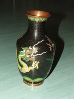 KÍNAI REKESZZOMÁNC VÁZA SÁRKÁNYOS MINTÁVAL  -  20 cm.