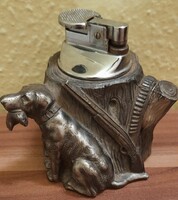 Vadászmotívumos asztali öngyújtó