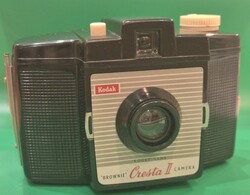 Retró Kodak Brownie Cresta II Fényképező – Működőképes, szép állapotban, tokkal