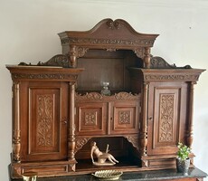 Antik ónémet tálalószekrény eredeti gránitlappal