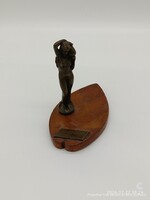 Lány amforával bronzszobor 1932