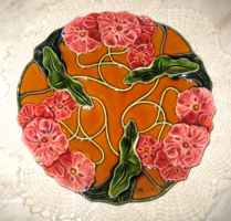 TAVASZI AKCIÓ! ANTIK KÖRMÖCBÁNYAI SZECESSZIÓS TÁNYÉR VIRÁG MOTÍVUMMAL 26 cm