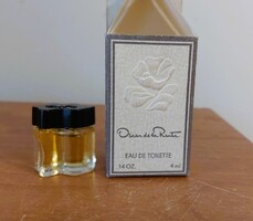 Vintage parfüm Oscar De La Renta 4 ml edt dobozában