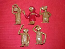 Retro Filmgyáras E.T. figuracsomag ( 5 darab 8 cm figura egyben) játék a képek szerint 2